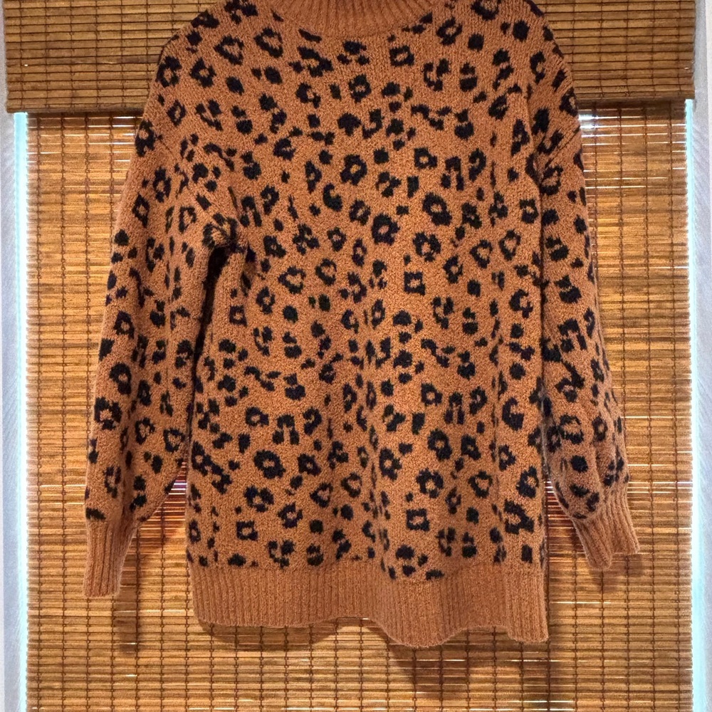 Old Navy Maternity Sweater